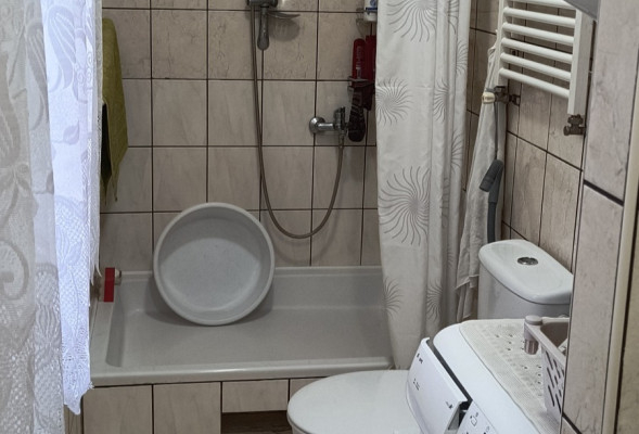 Dom z zabudowaniami na działce 1,24 ha