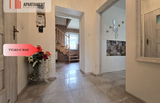 * Przestronny dom na dużej działce dla 2 rodzin