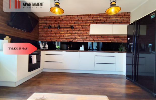 Cztery mieszkania i lokal handlowy w Miastku.