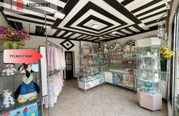 Szeregowiec z mieszkaniem i lokalem usługowym