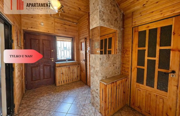 Szeregowiec z mieszkaniem i lokalem usługowym