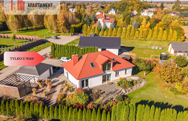 Parterowy dom, garaż, ogród, jezioro, Mazury