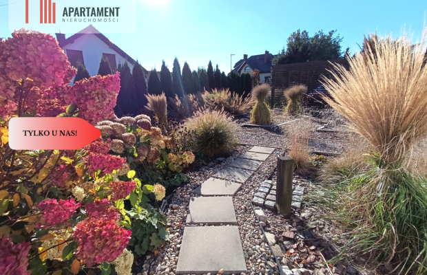 Parterowy dom, garaż, ogród, jezioro, Mazury