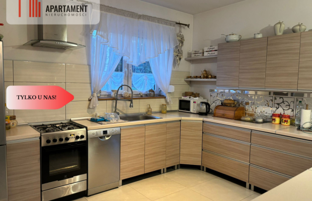 Dom marzeń w spokojnej okolicy