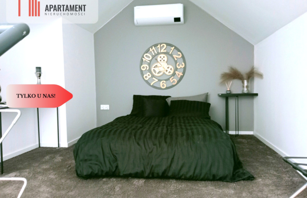 Dom segment pod lasem