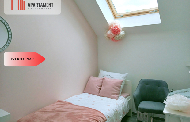 Dom segment pod lasem