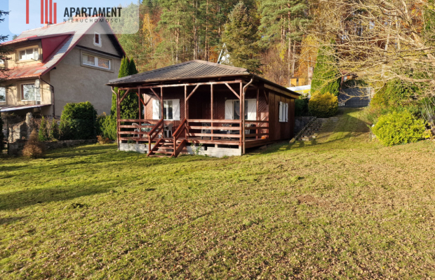 Dom rekreacyjny na Kaszubach / dwie działki