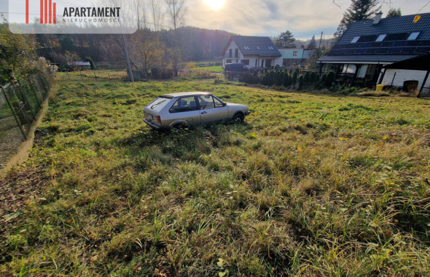 Dom rekreacyjny na Kaszubach / dwie działki