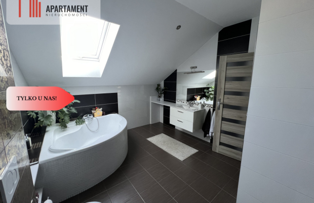 Tylko u nas! Bliźniak 535 m2, 4 garaże -Inwestycja