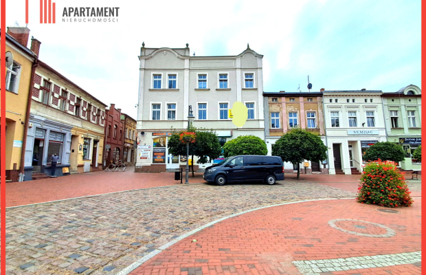 UROKLIWA KAMIENICA ZE STAŁYM DOCHODEM W CENTRUM !!