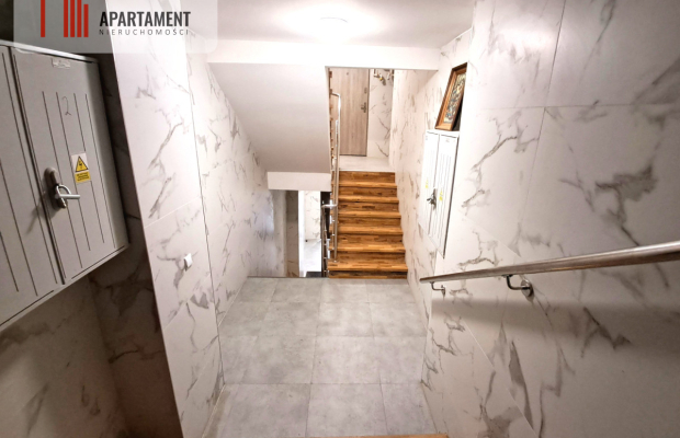 UROKLIWA KAMIENICA ZE STAŁYM DOCHODEM W CENTRUM !!