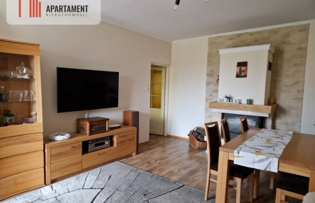 4 lokale mieszkalne, lokal komercyjny,duża działka