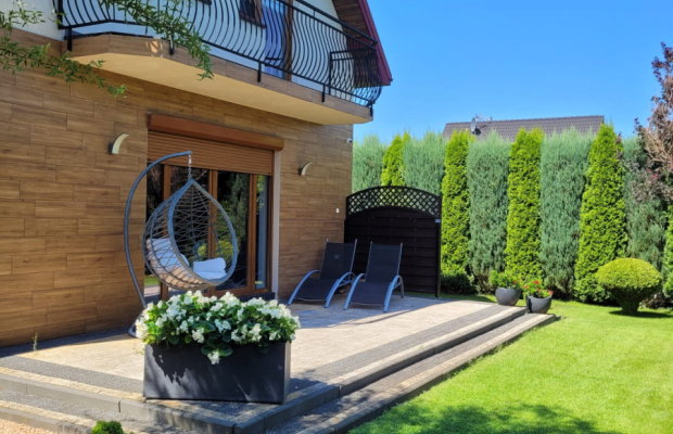 Piękny dom niedaleko jeziora Jezuickiego