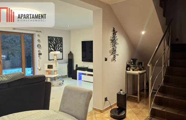 Piękny dom niedaleko jeziora Jezuickiego