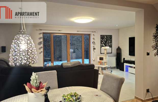 Piękny dom niedaleko jeziora Jezuickiego