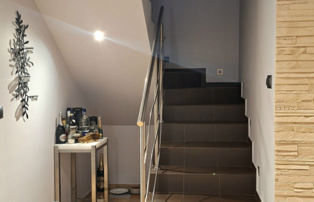 Piękny dom niedaleko jeziora Jezuickiego