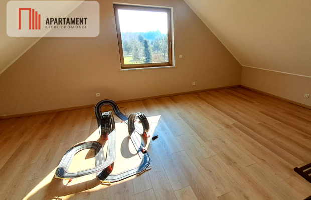 Dom  nad jeziorem!!Blisko lasu!