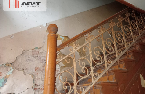 Budynek Inwestycyjno-mieszkaniowy, do remontu