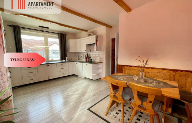 Dom z lokalem pod biznes i domkami letniskowymi