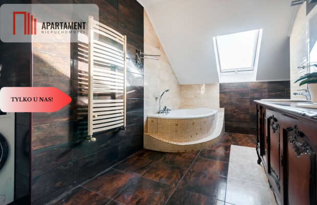 Dom z dochodem-część wynajęta Żabce