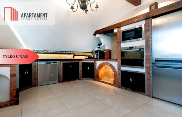 Dom z dochodem-część wynajęta Żabce