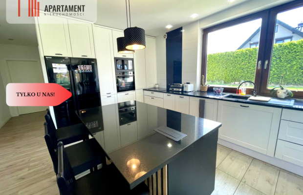 Obniżka ceny! Luksusowy dom z garażem