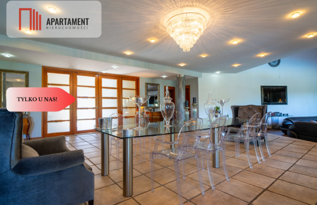 Rezydencja w Stylu Hiszpańskim.