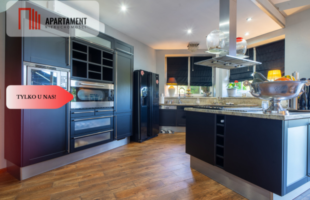 Rezydencja w Stylu Hiszpańskim.