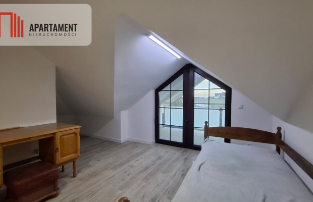 Komfortowy dom z klimatyzacją w dobrej lokalizacji