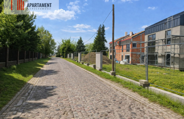 Domy w cichej i spokojnej okolicy