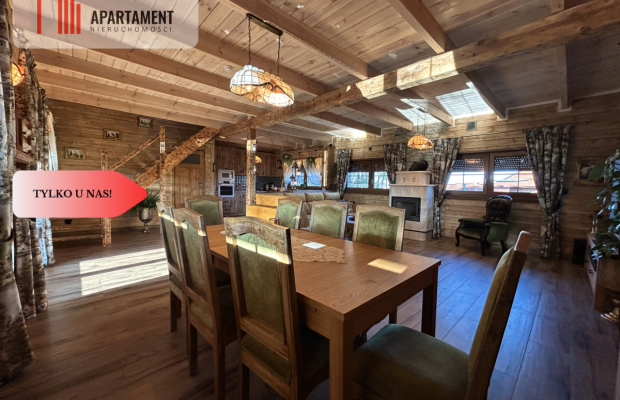 Dom ze ścianą lasu - gotowy do wprowadzenia