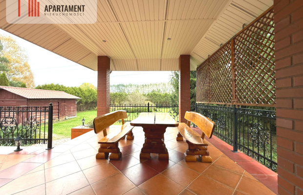 Piękny dom parterowy w wyśmienitej lokalizacji!!!