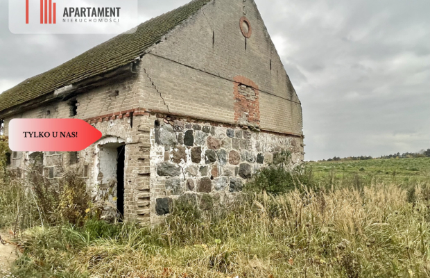 Klimatyczny dom z czerwonej cegły na wsi