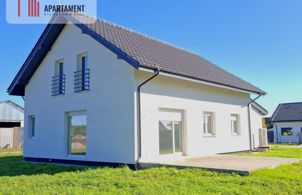 Komfortowy dom w cichej okolicy / blisko miasta