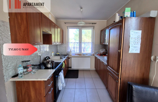 Linia - dom w otoczeniu natury