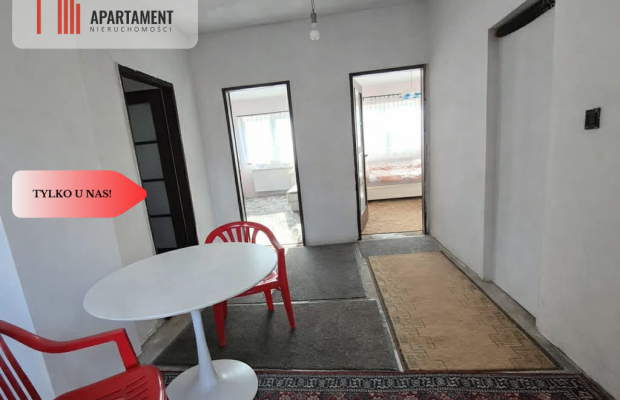 Linia - dom w otoczeniu natury