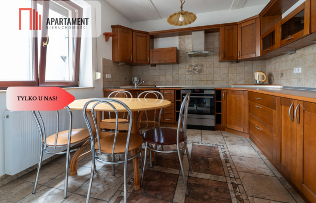 208 m2 dwa poziomy w samym sercu Trzebnicy