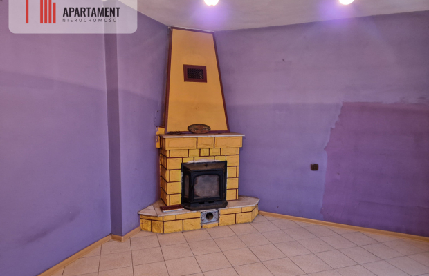 Dom wolnostojący przy lesie