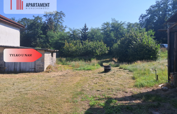 Dom z potencjałem na dużej działce!