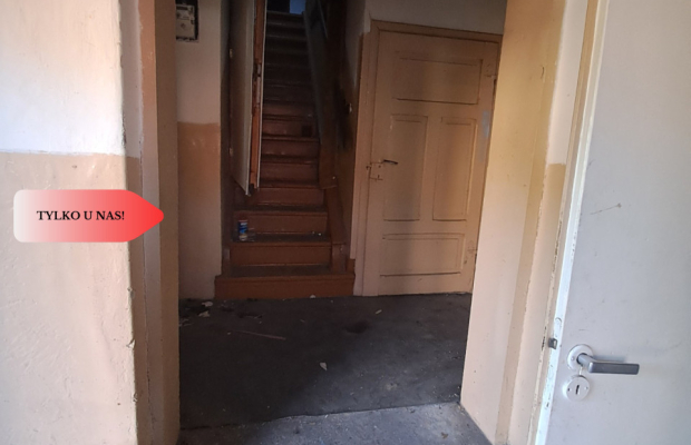 Dom z potencjałem na dużej działce!