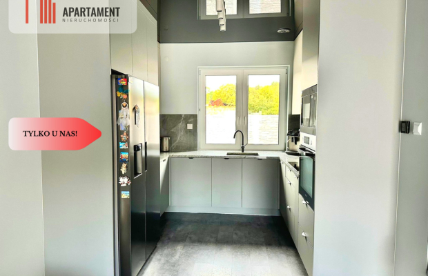 Dom gotowy do zamieszkania w pełni wykończony.