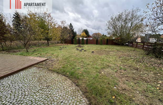 Atrakcyjny dom na przedmieściach Szamotuł OBNIŻKA