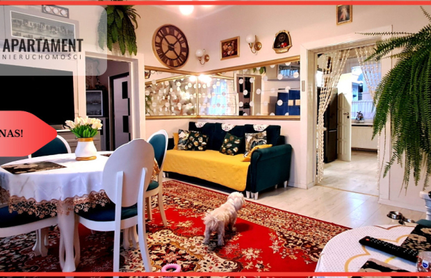 Dom z dużym budynkiem gospodarczym