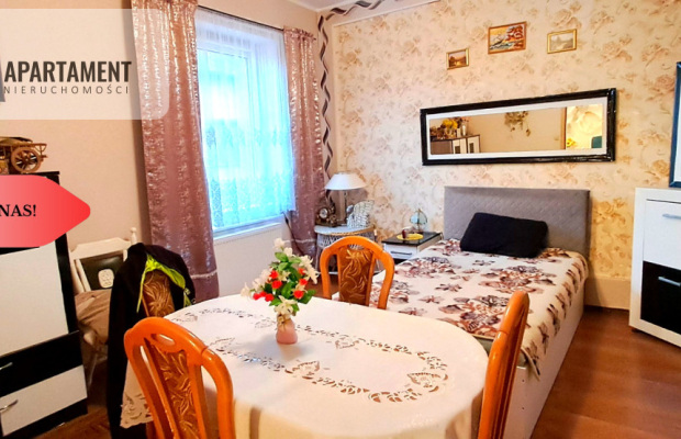 Dom z dużym budynkiem gospodarczym