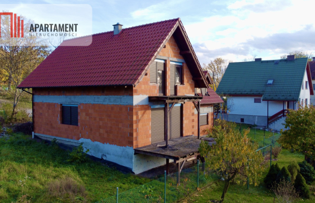 DOM DLA RODZINY | STAN SUROWY, ZAMKNIĘTY | CENTRUM