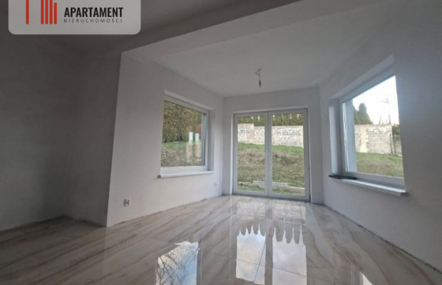 Dom Przywidz – cisza, natura i biznes w jednym mie