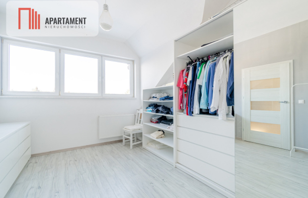 Komfortowy przestronny dom-wysoki standard