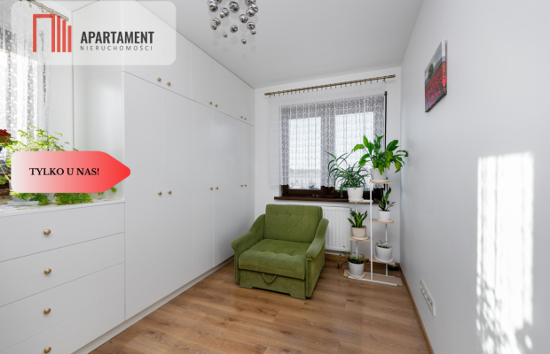 Zadbany dom wolnostojący z dużym ogrodem!