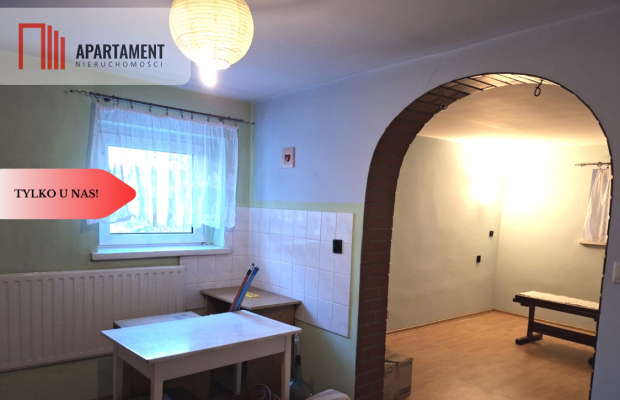 Dom z dwoma mieszkaniami i ogrodem – Mrocza