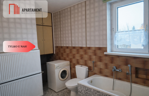 Dom z dwoma mieszkaniami i ogrodem – Mrocza